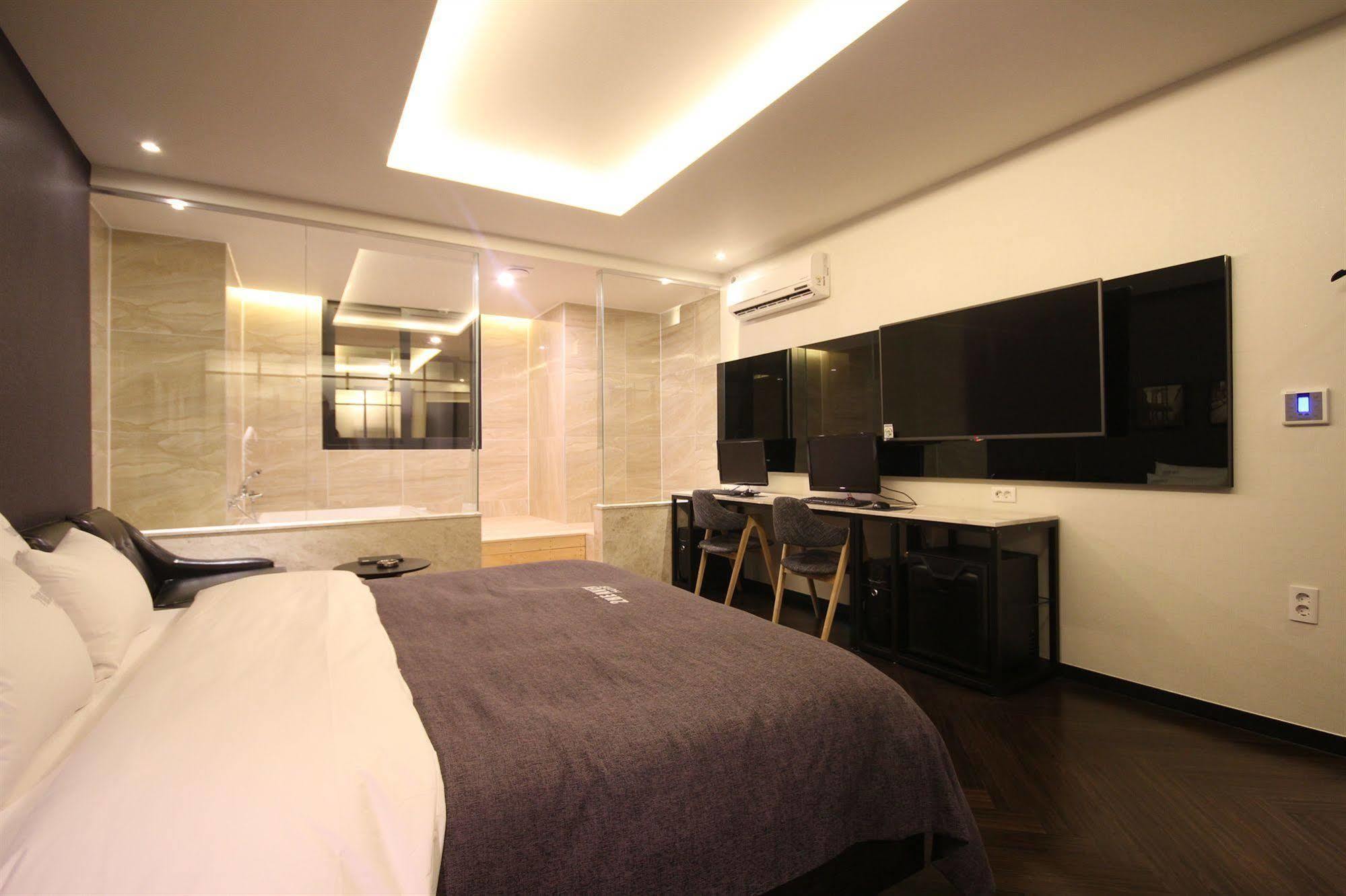 2 Heaven Hotel Seomyeon Busan Luaran gambar